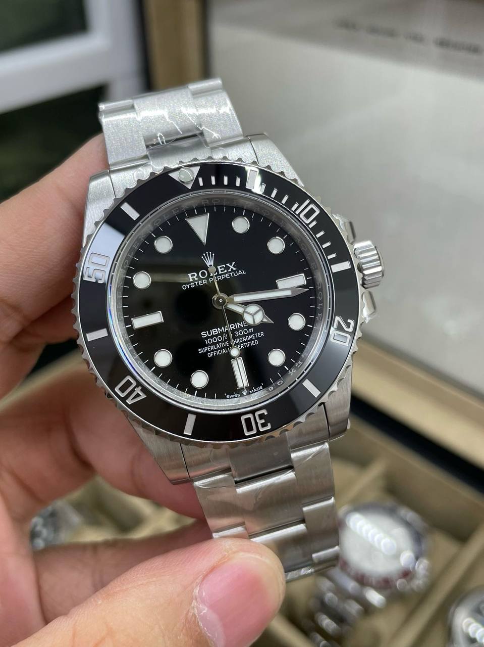 Rolex Submariner 124060 - Image 2